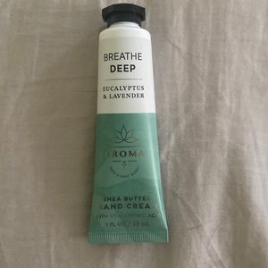 Bath & Body Works Eucalyptus & Lavendar Hand Cream